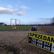Działka na sprzedaż